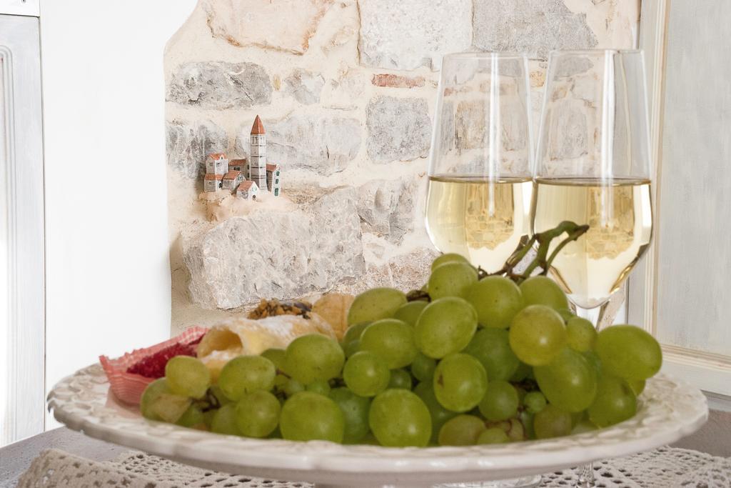 Boutique Cardea Otel Split Dış mekan fotoğraf