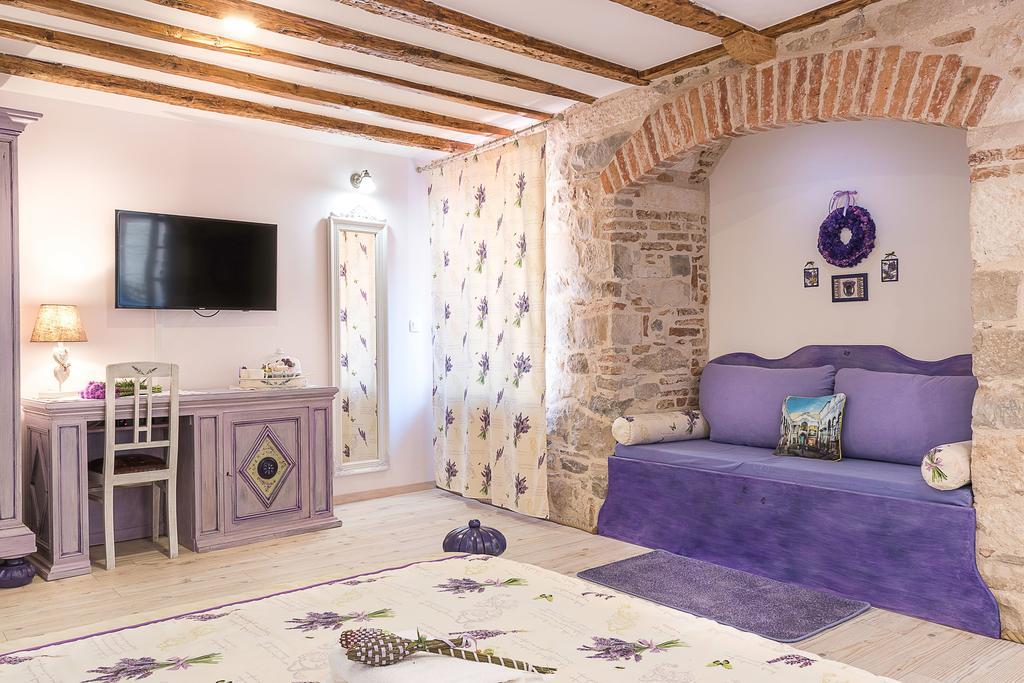 Boutique Cardea Otel Split Dış mekan fotoğraf